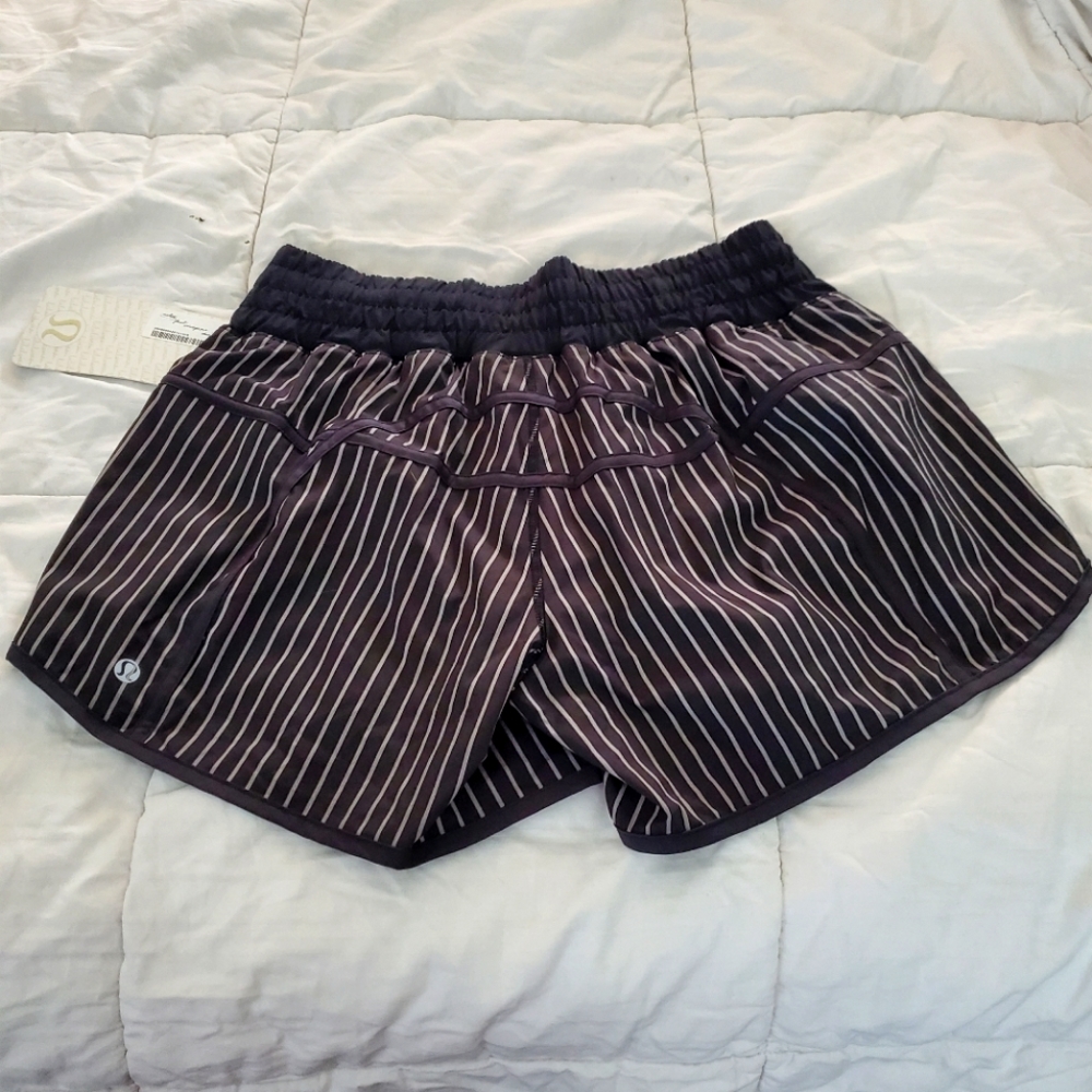 Lululemon size 10 shorts HTF